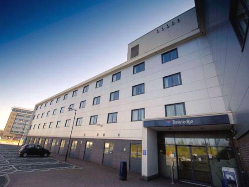 Holiday Inn Express Manchester Airport Ringway Exterior photo